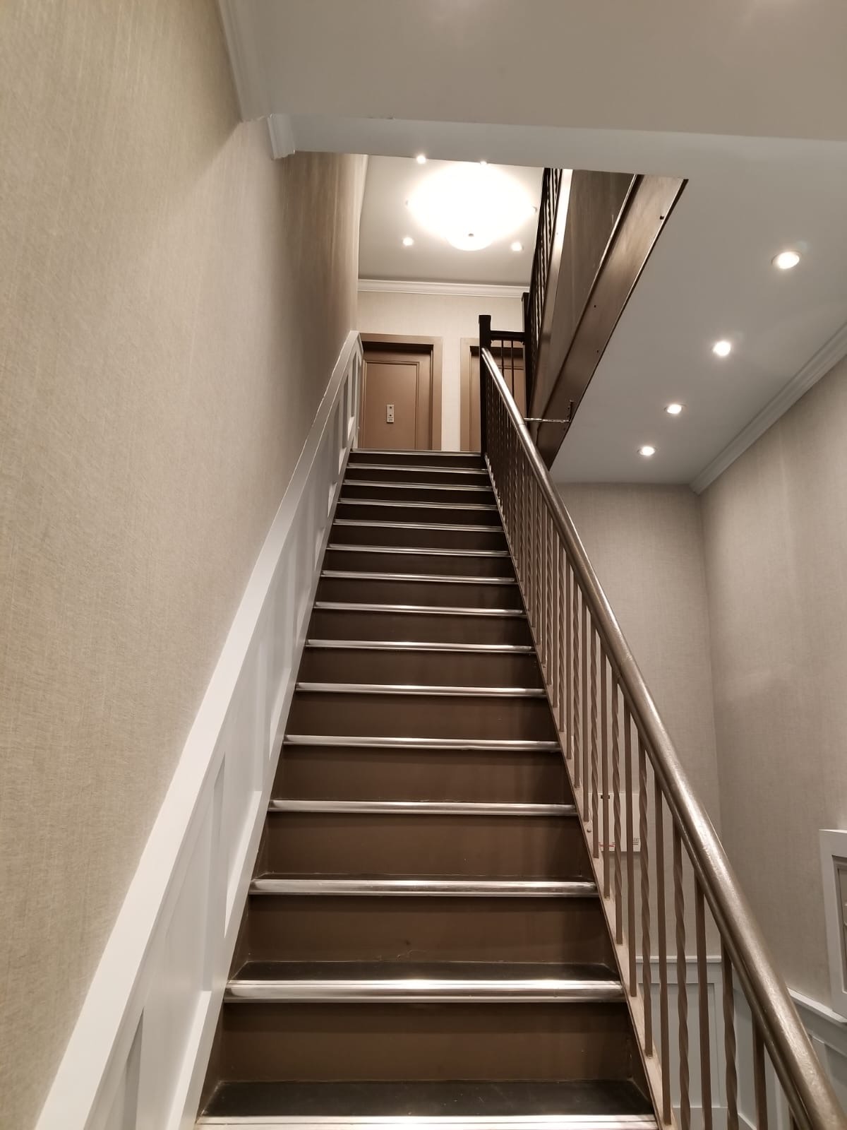 2nd floor dining room