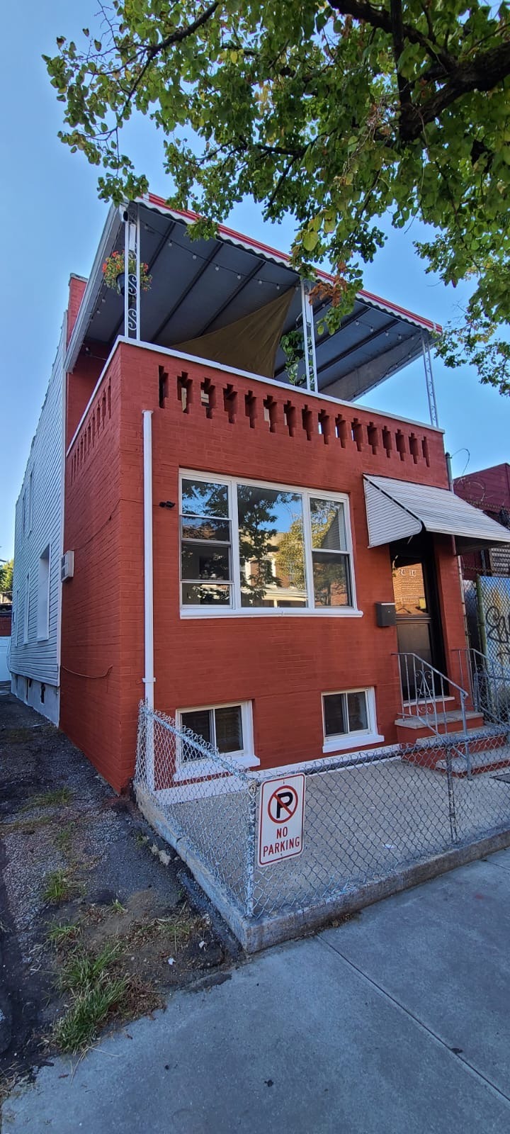 2nd floor dining room